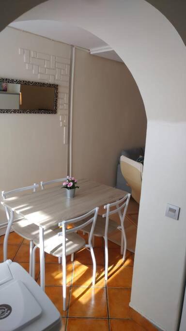 Bonito Y Acogedor Apartamento Cerca De Donostia San Sebastian Lezo Buitenkant foto